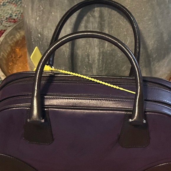 Prada new bag with COA Double zip purple & black Vitelli leather bowling bag - Picture 4 of 14